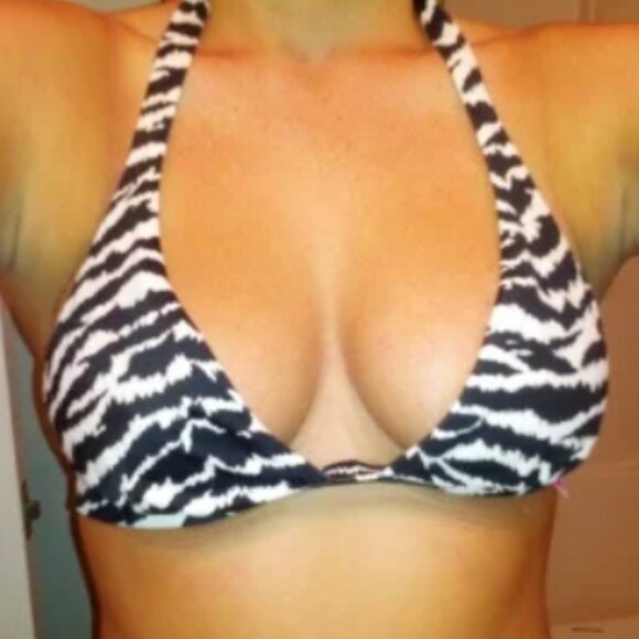 Victoria's Secret Zebra Print Halter Bikini Top - Picture 2 of 11
